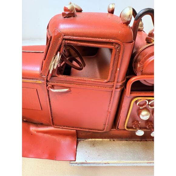 Metal Art 1930’s Fire Fighter Pumper Truck Home Decor - Picture 16 of 16